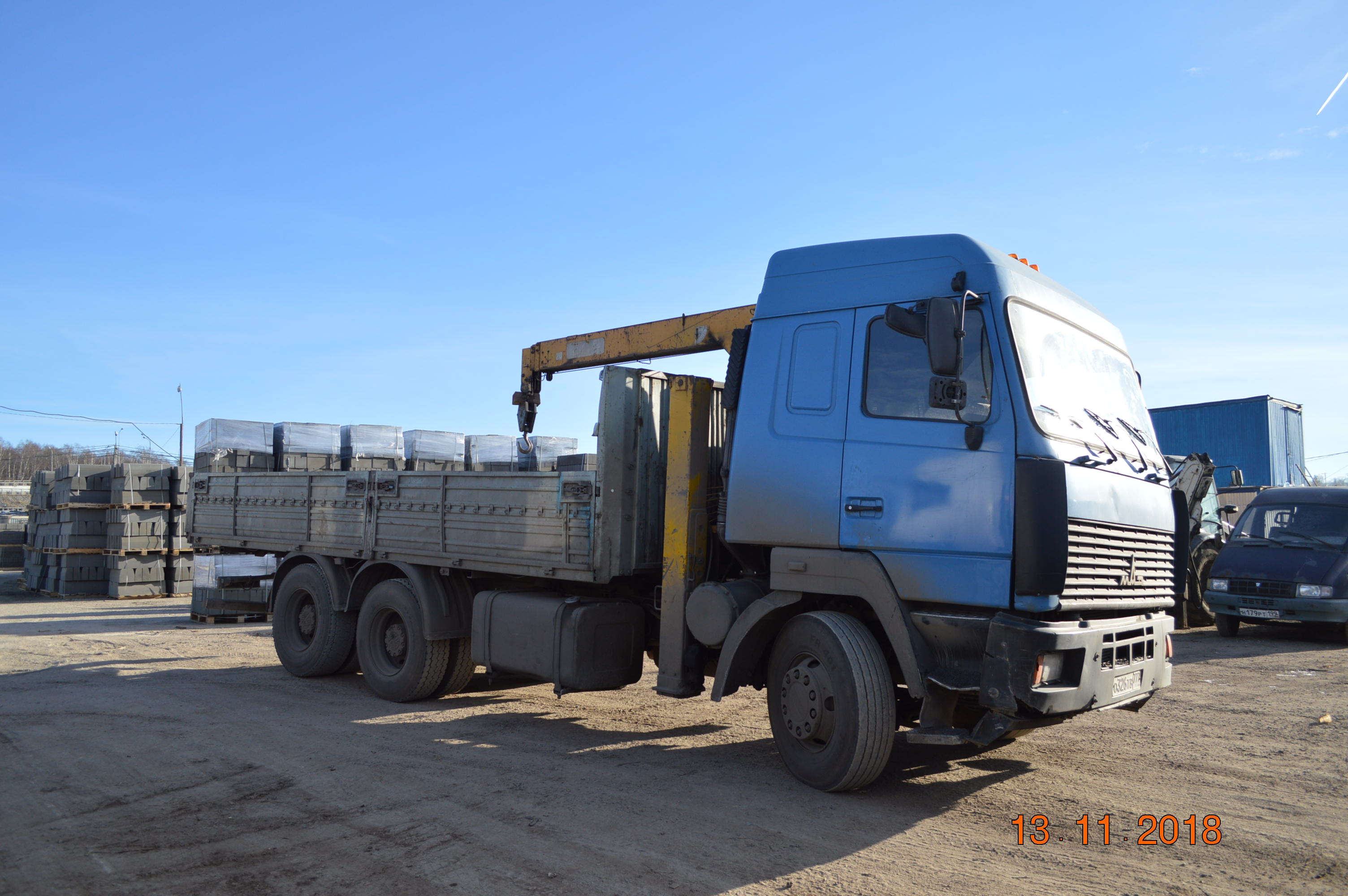   Volvo FE 240  Unic 500 512  -      